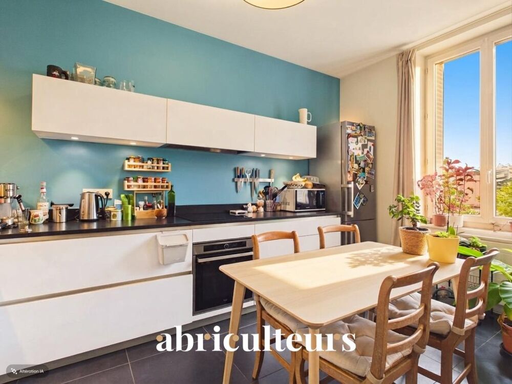 Vente Appartement Appartement traversant lumineux en vente à Monplaisir Lyon 3