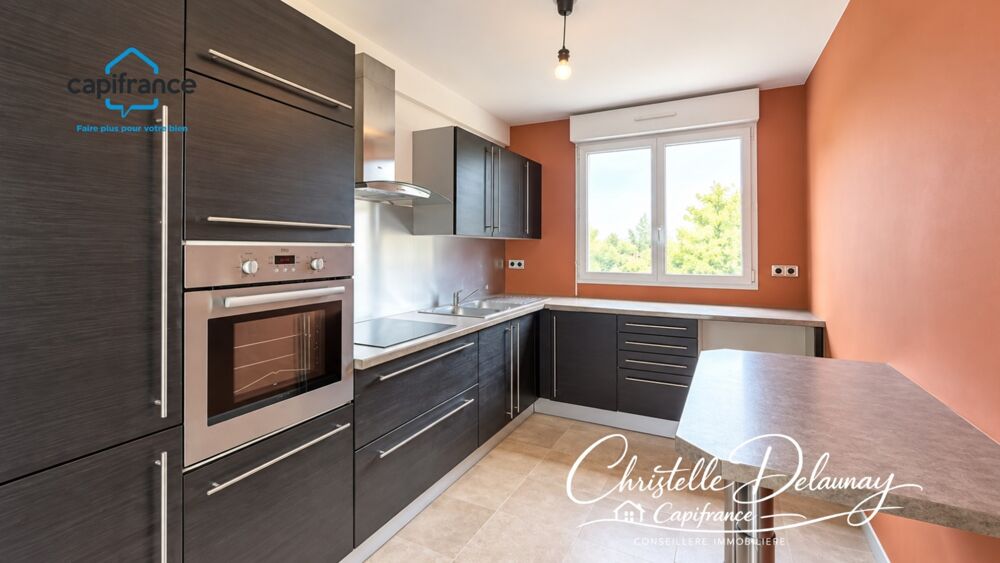 Vente Appartement À VENDRE – BEL APPARTEMENT DE 65 M² AVEC BALCON, PARKING ET CAVE À LAVAL Laval