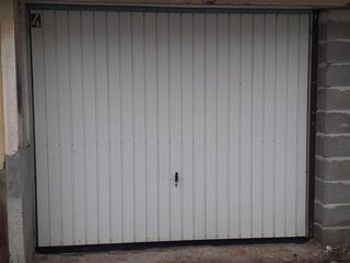  Parking / Garage à vendre 1 pièce 125 m²