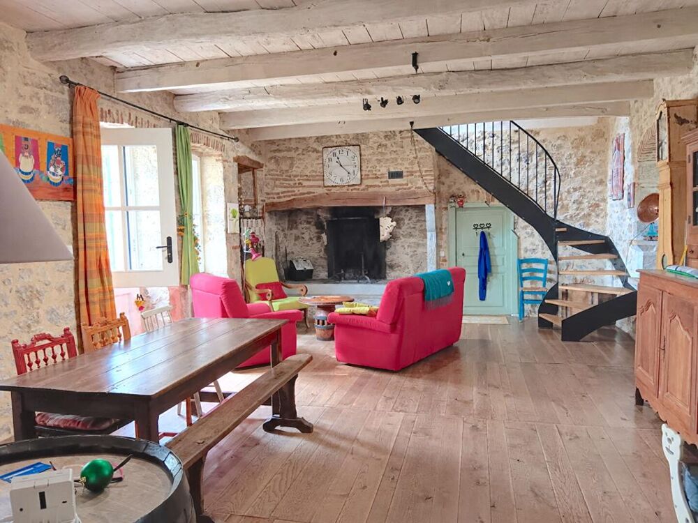 Vente Maison Ferme maraîchère avec gîtes, retaurant et point de vente Saint cirq lapopie