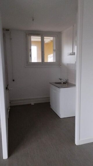  Appartement  louer 1 pice 44 m