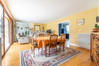  Maison à vendre 5 pièces 223 m²