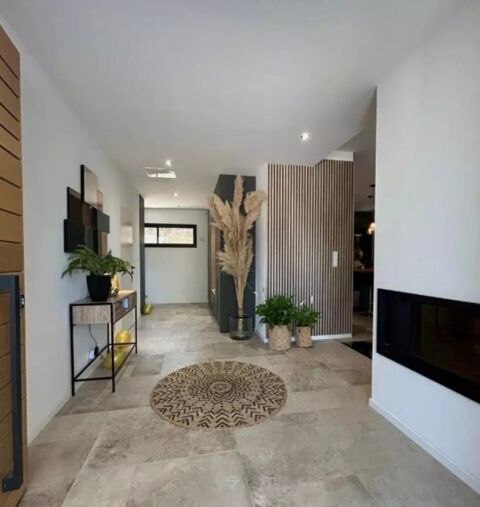 Vente Maison MAGNIFIQUE Maison d'architecte 4 Chambres 190 m2 sur Terrain de 3000m2 Montelimar