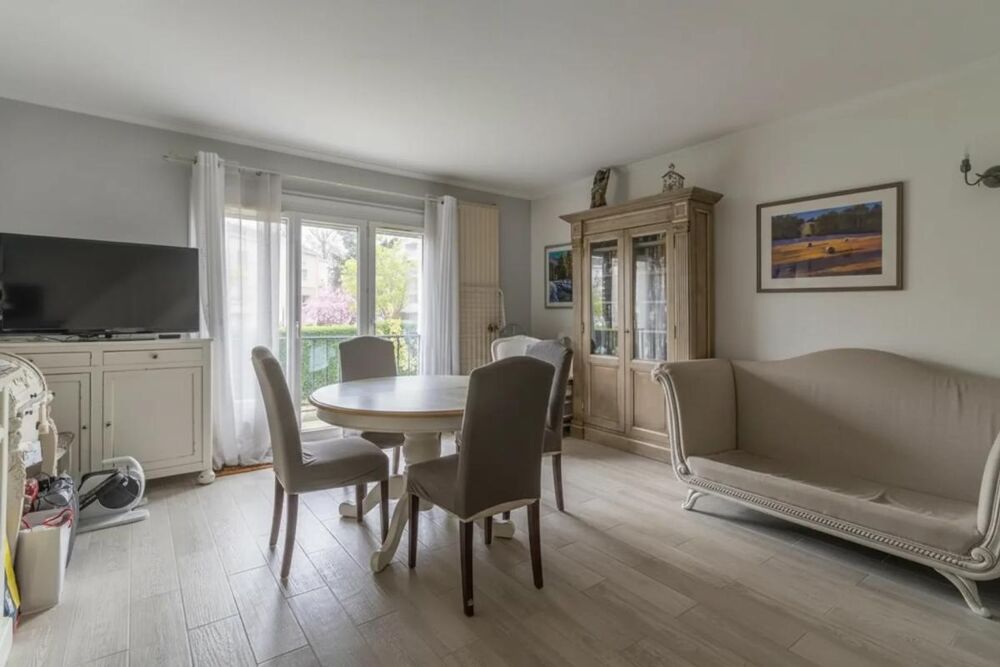 Vente Maison Maison rénovée 4 pièces à Maurepas Maurepas