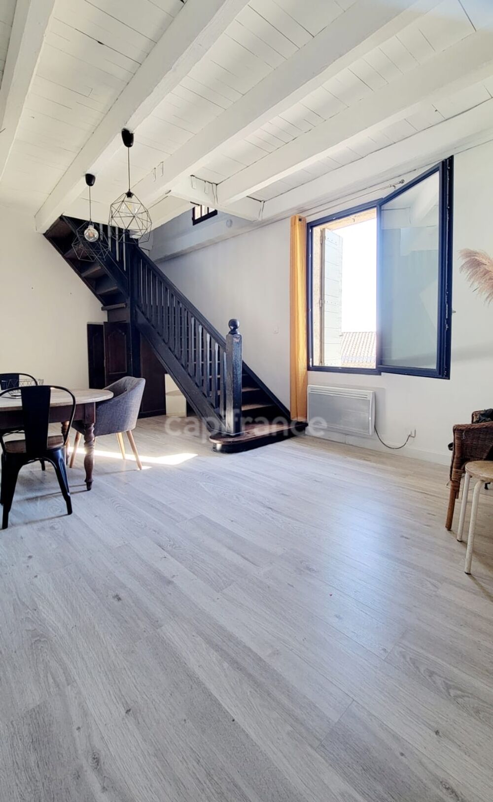 Vente Maison Uzès à 4 km – Maison de village T5 d'environ 130 m² avec garage (composée de 2 logements), pas d'extérieur Uzes