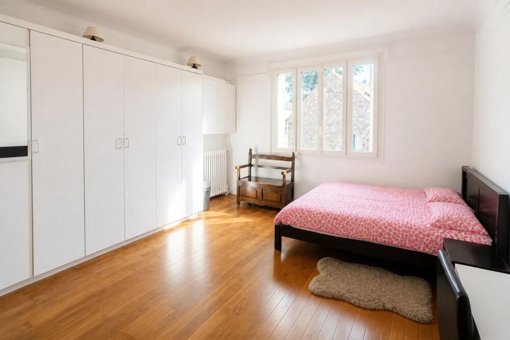 Maison de 7 pièces de 214 m² à Angerville