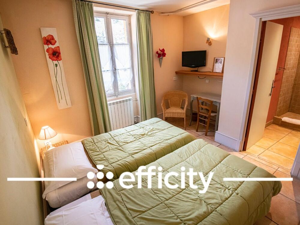 à vendre  Propriété/château Valdeblore (06420)