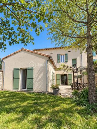  Maison à vendre 8 pièces 195 m²