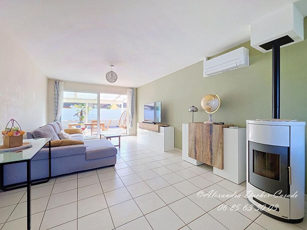 EXCLUSIVITÉ - MAISON DE PLAIN-PIED AVEC PISCINE ET GARAGE