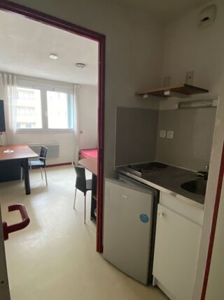  Appartement à louer 1 pièce 19 m²