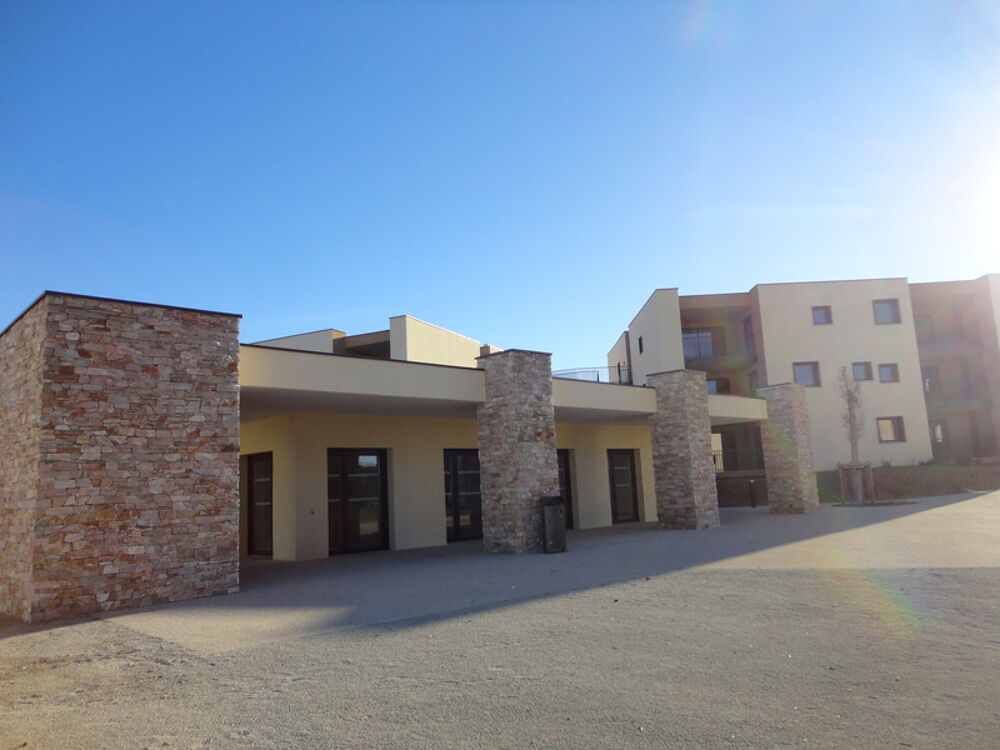 Dpt Hérault (34), à vendre SERIGNAN, appartement 3 pièces de 62.2 m² avec terrasse et stationnement
