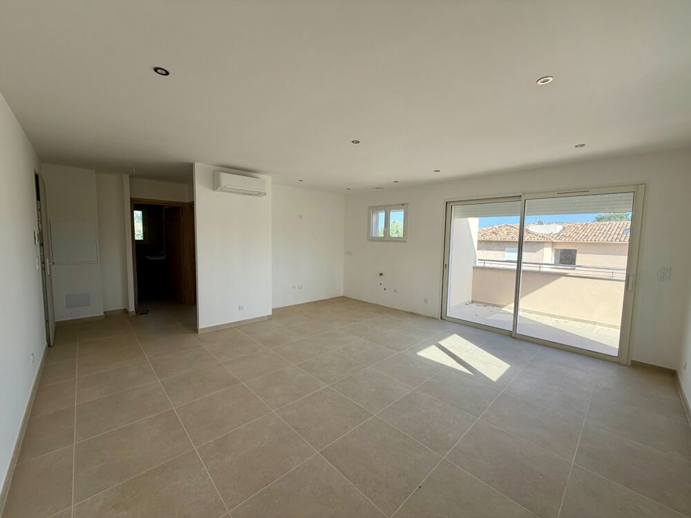 PRUNELLI DI FIUMORBO (20) Appartement à vendre 2 pièces de 47,15m2 avec terrasse de 13,30 m2
