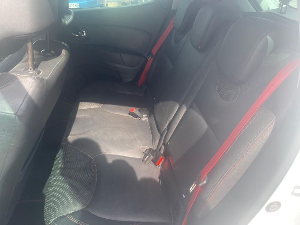 Clio 1.6 T 200ch RS EDC 2013 occasion 84700 Sorgues