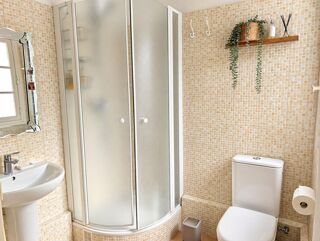 Vente Appartement Métro Vaugirard  34 M2 : 2 pièces +débarras et cave Paris 15