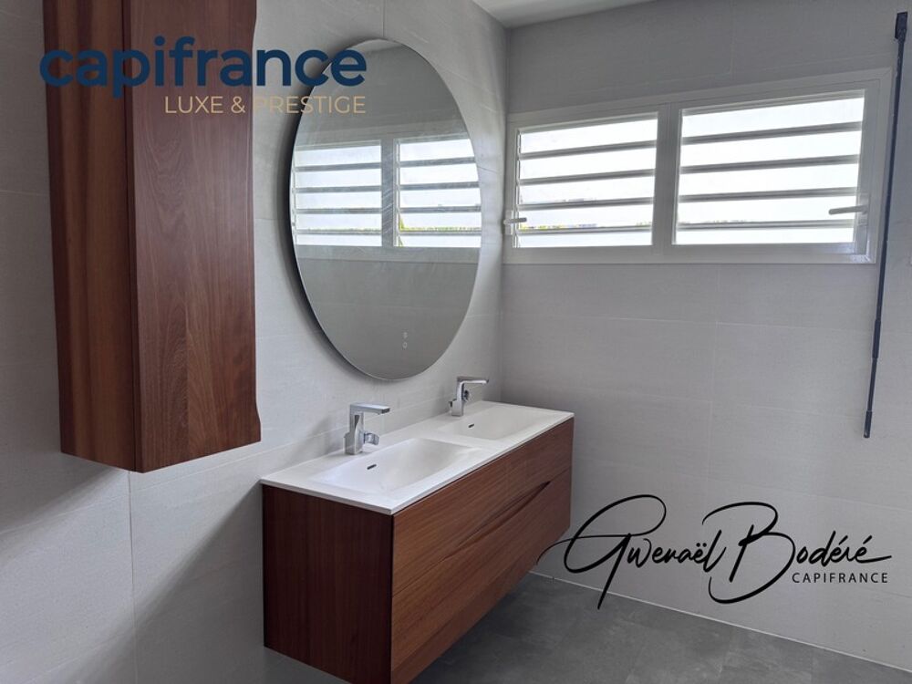 � vendre  Villa Sainte-Anne (97180)