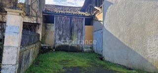  Remise / Grange à vendre 3 pièces 290 m² Cazaubon
