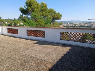  Maison à vendre 8 pièces 221 m²