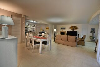  Maison � vendre 7 pi�ces 180 m�