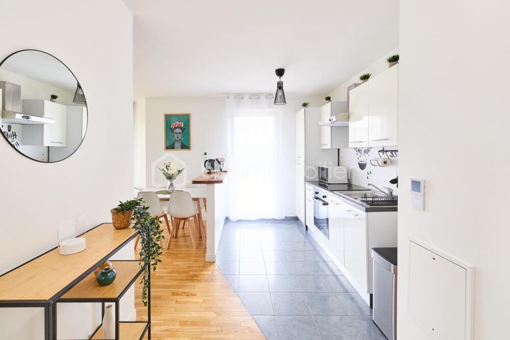Location Appartement À LOUER – APPARTEMENT T3 MEUBLÉ AVEC TERRASSE ET JARDIN – MONTÉVRAIN PARC DES FRÊNES Montevrain