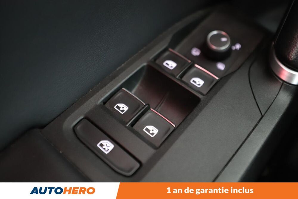 Leon 1.4 TSI e-HYBRID FR DSG6 204 ch 2020 occasion 92130 Issy-les-Moulineaux