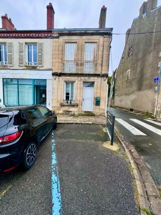  Immeuble � vendre 7 pi�ces 134 m�