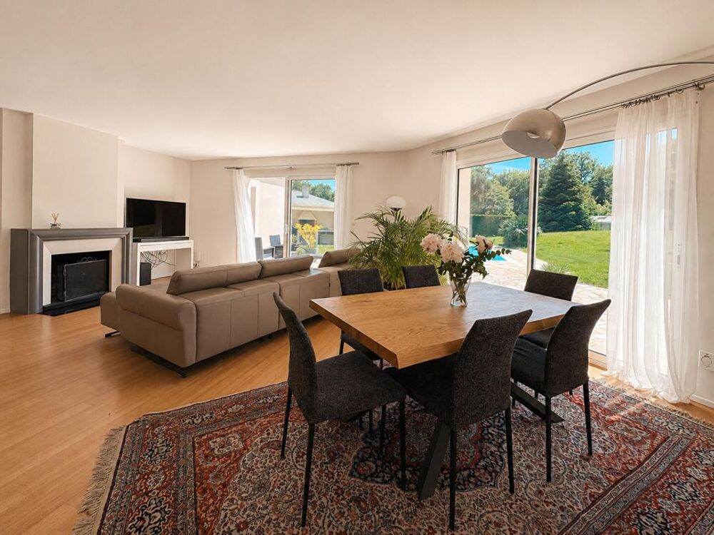 Maison 5 chambres, piscine et double garage - Golf de Nantes / Sautron