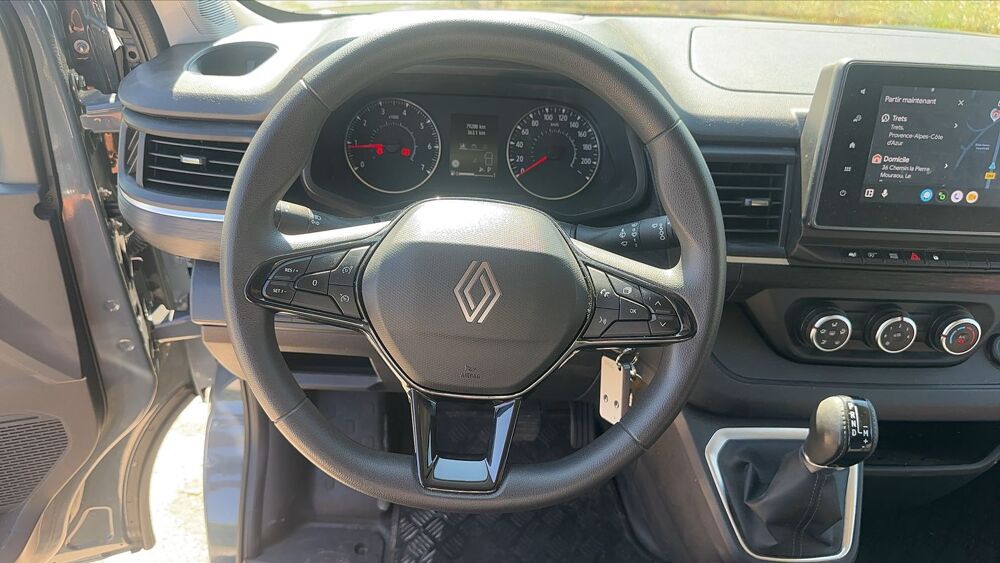 Trafic VU III 2.0 dCi 150 EDC7 Red Edition Confort - Automatique 2024 occasion 83330 Le Beausset