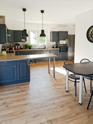  Maison � vendre 7 pi�ces 184 m�