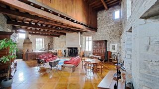  Maison  vendre 10 pices 293 m