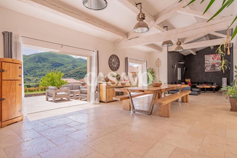 � vendre  Propri�t�/ch�teau Entrepierres (04200)