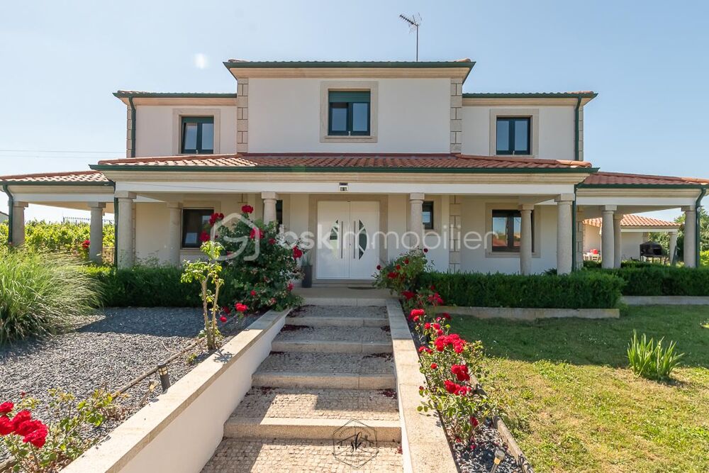 Vente Propriété/Château Propriété d'exception avec piscine intérieure – Prestations haut de gamme Fouligny