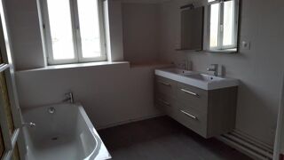  Appartement � louer 5 pi�ces 109 m�