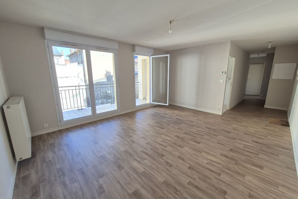 Vente Appartement RESIDENCE ST DOMINIQUE - APPARTEMENT 3 PIECES - CENTRE VILLE CLERMONT - JAUDE Clermont ferrand