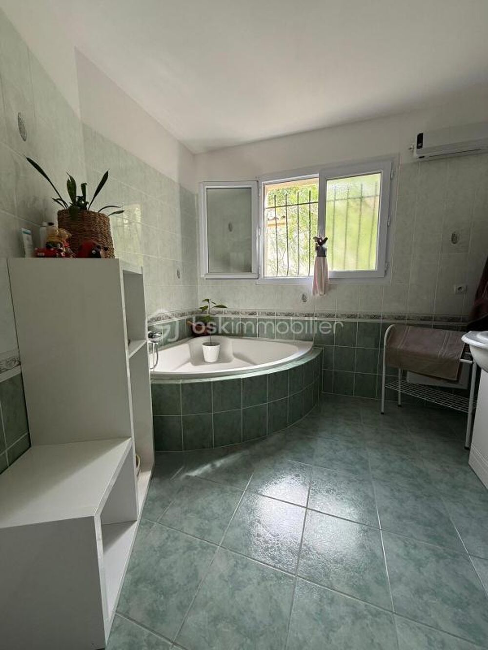 � vendre  Villa Pouzolles (34480)