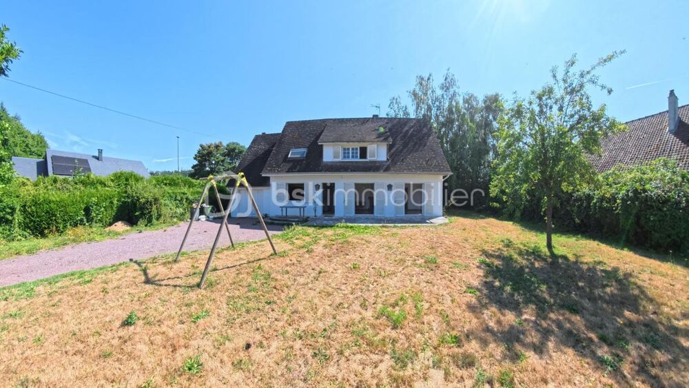 Maison familiale 7 pièces  Environ 130 m²  Grand jardin  Proche centre-ville
