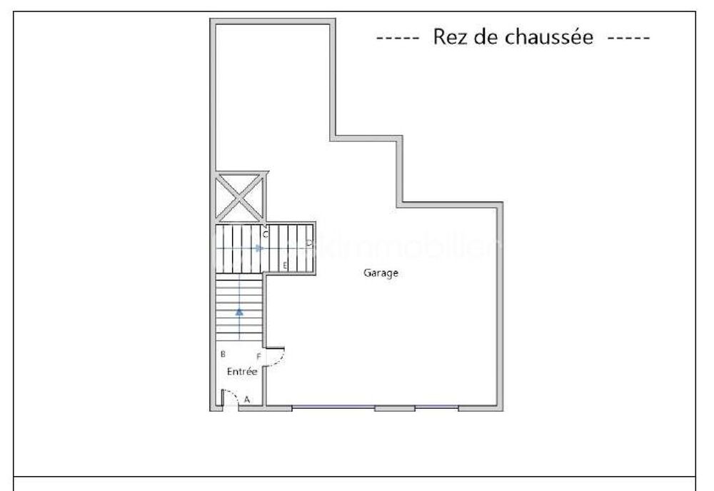 SOUS OFFRE D'ACHAT Maison de village 130 m² + grand grenier aménageable, garage et terrasse  Investissement ou Projet Familial