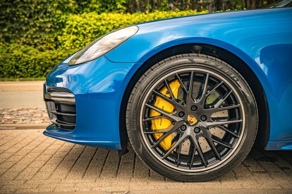 Panamera Sport Turismo Turbo 4.0 V8 550 ch – PDK 4x4 2019 occasion 33000 Bordeaux