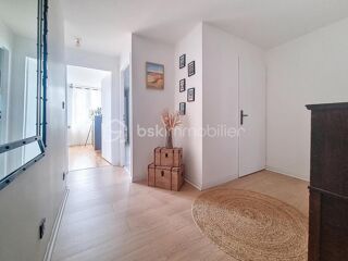  Appartement à louer 4 pièces 117 m²