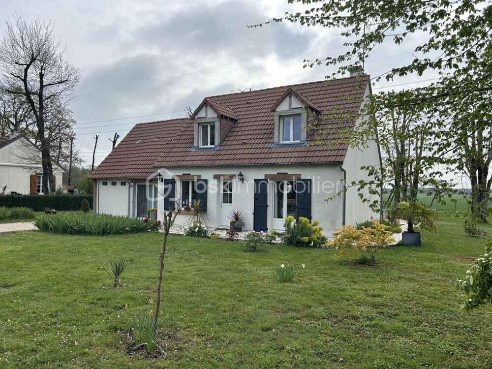 Maison spacieuse et lumineuse de 145m² avec terrasse agréable