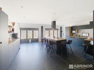  Maison à vendre 11 pièces 423 m²