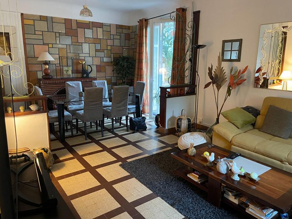 Location Maison Maison de plain-pied 3 chambres Garage 26 m² Istres