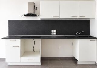  Appartement à louer 4 pièces 78 m²