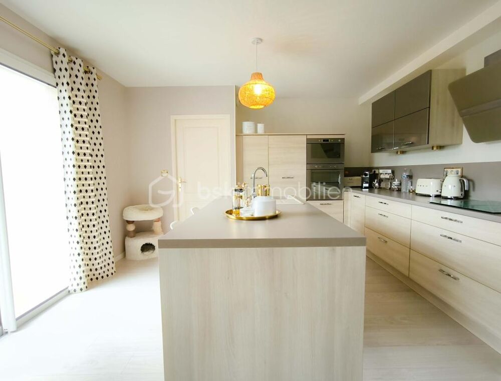 Vente Maison Maison contemporaine de 180 m² avec 4 chambres - 53230 Cossé-Le-Vivien Cosse le vivien