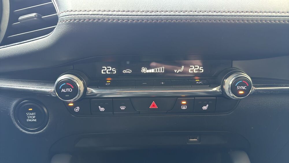 Mazda3 2.0 SkyActiv-G 122 Mild Hybrid BVA6 Style 2021 occasion 44100 Nantes