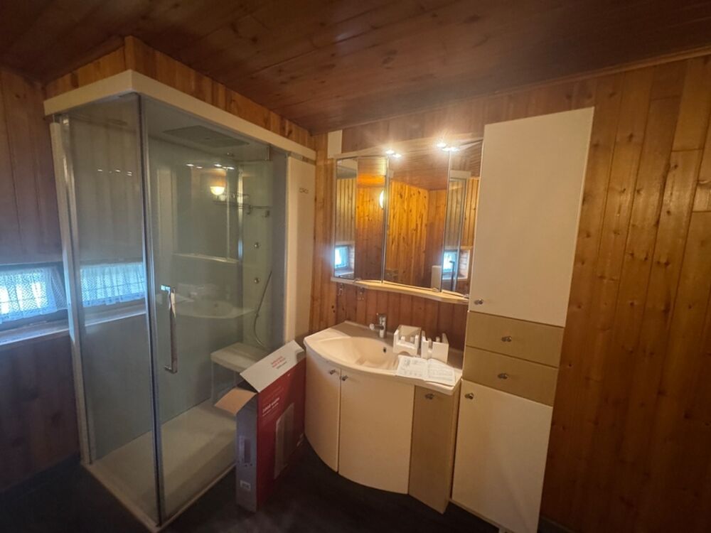 Vente Maison Maison à vendre à Breux (Meuse) – Proche Belgique et Luxembourg – Maison avec terrain et combles aménageables Breux