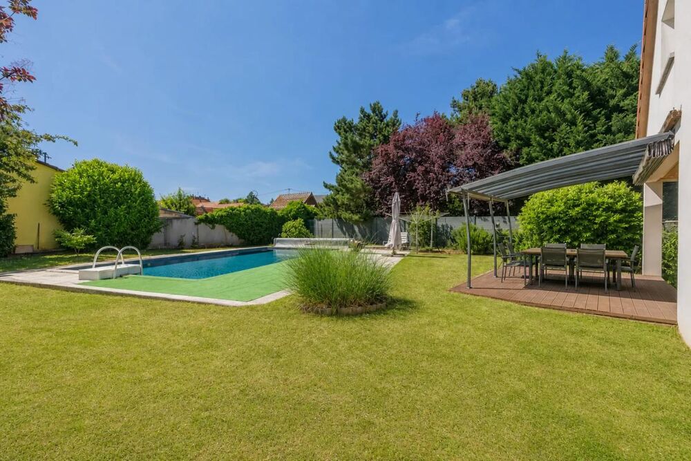 Vente Propriété/Château Propriété familiale de 185 m² avec piscine, sans vis-à-vis Durningen