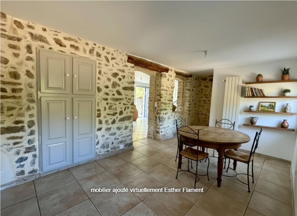 Maison rénovée avec vue , l'Ermitage 4 chambres, terrain avec puits 3800 m2