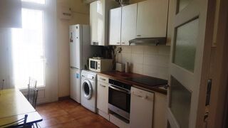  Appartement à louer 6 pièces 82 m²