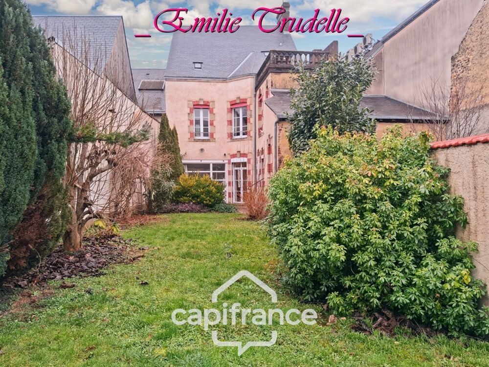 Maison à vendre 5 pièces (72) 125 m² -3/5 chambres  jardin clos 300 m²  dépendances  Saint-Calais