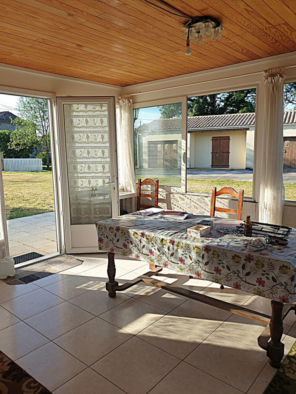 Vente Maison Maison 148 m² viager à vendre occupé 5pièces LA GENETOUZE (17) terrain 5200 m² La genetouze